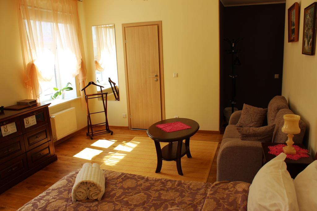 Embrace Hotel & Apartments Pärnu Cameră foto